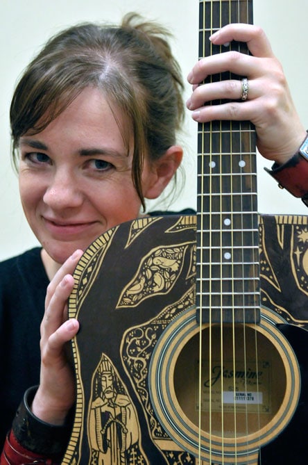 Maggie_Guitar Maggie Syiefvater and Her Special Guitar